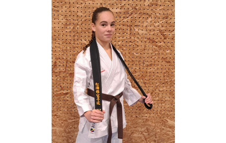 Lamya réussit l'examen départemental de la Ceinture Noire 1er dan